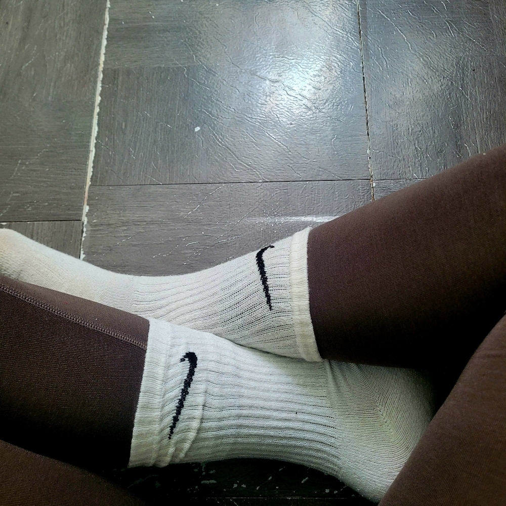 Nike Womens White Crew Socks